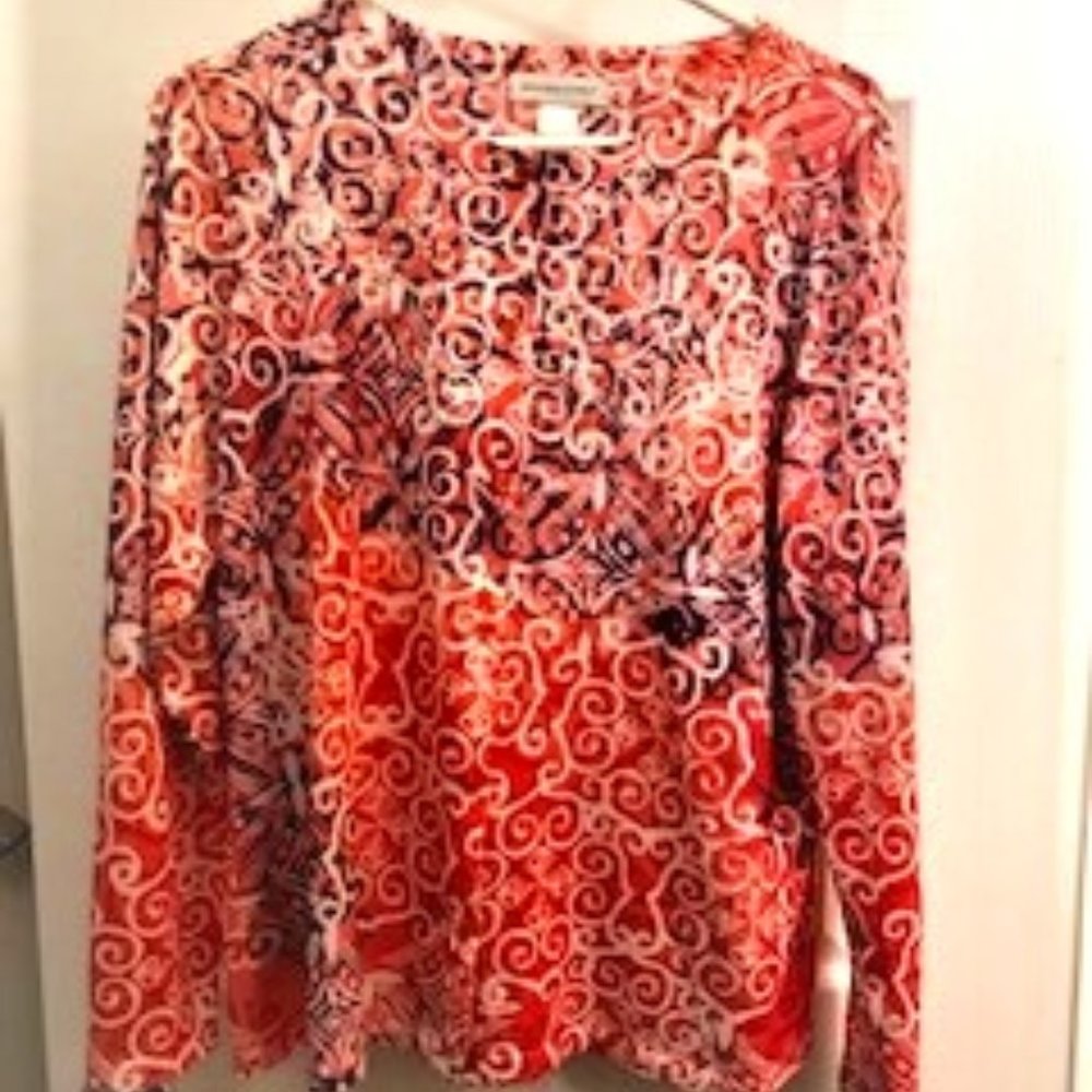 ⬇️Gorgeous Cardigan-Never Worn